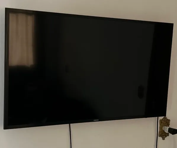 Tv Samsung 43 polegadas