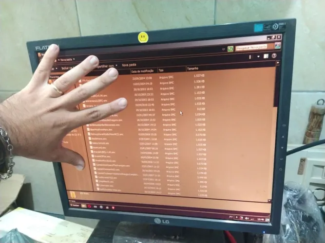 Monitor LG 4:3 VGA DVI 17 polegadas