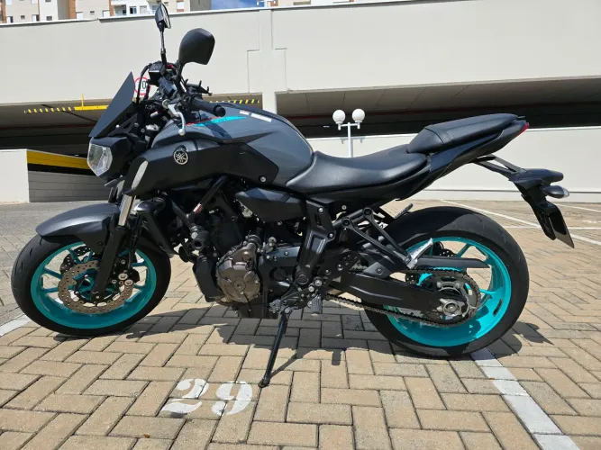 MT 07 