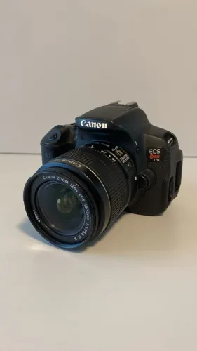 Câmera Canon Eos Rebel T5i - apenas 15k cliques - Ótimo estado