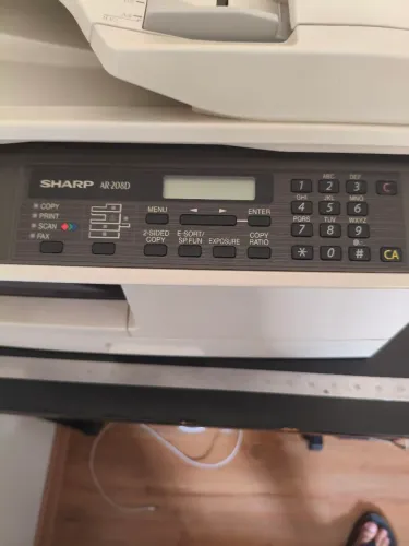 Impressora multifuncional Sharp AR-208D