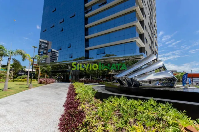 Phenom Parque Empresarial: edifício comercial localizado na Zona Armazém, uma das regiões