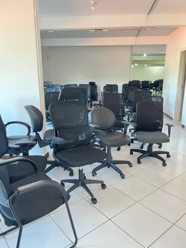 Showroom de Cadeiras de Escritório | Mais de 20 Modelos Semi Novos