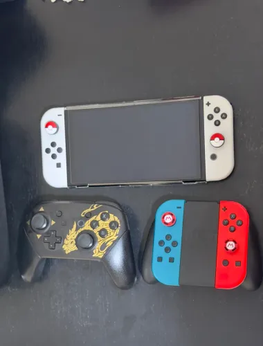 Nintendo Switch OLED 512GB Desbloqueado