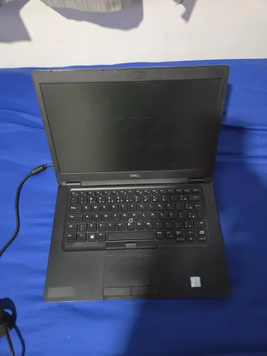 Notebook Dell latitude 5480 i5 6th, 4gb ram, nvme 256gb, sem bateria.
