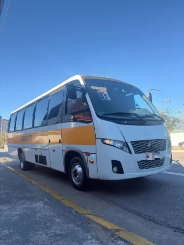 Volare W8 40 Lugares Com Ar Micro Ônibus Escolar V8 W9