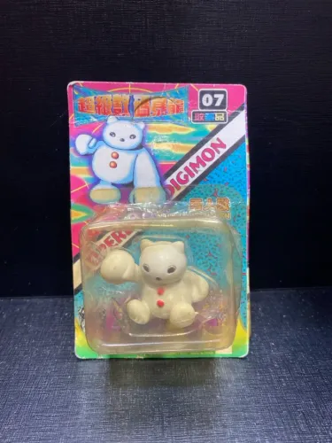 Mini figurinha Digimon lacrado: Yukidarumon