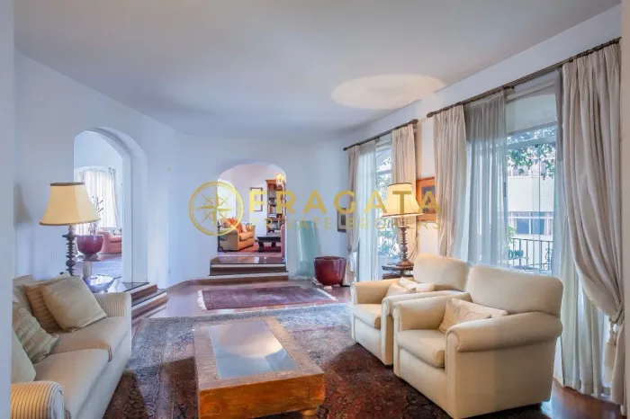 Apartamento Lindenberg à Venda no Jardim Paulista - 3 Dormitórios, Varanda e Excelente Pot