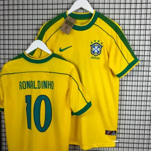 Camiseta Seleção Brasileira Retrô - Ronaldinho