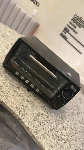 BLACK+DECKER Forno Elétrico, 9 Litros, Temperatura Até 250°C, Potência 800W, FT9N, 220V