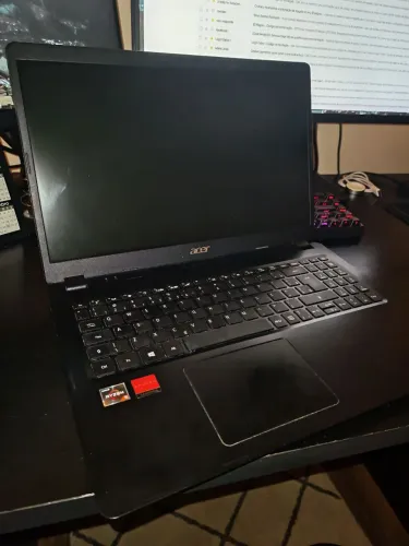 Notebook Acer Aspire 3 - Ryzen 5 3500U 8GB RAM 1TB HD
