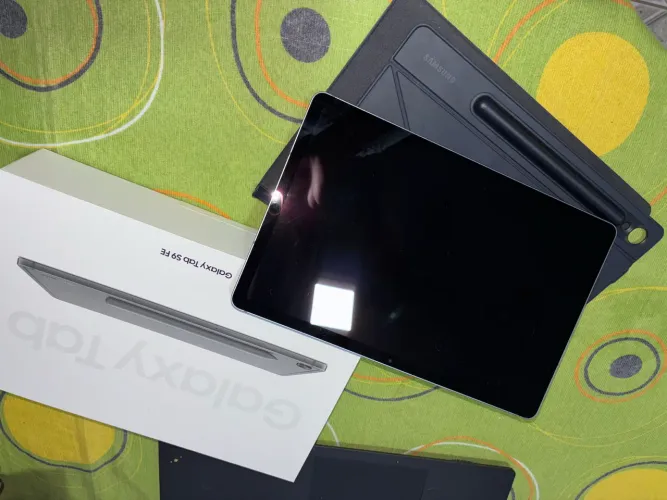 Samsung Galaxy Tab S9 FE 128GB 6GB RAM | Caixa + Nota Fiscal + Carregador