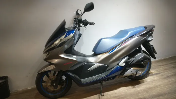 Honda PCX sport 150 2021 km 46 prata