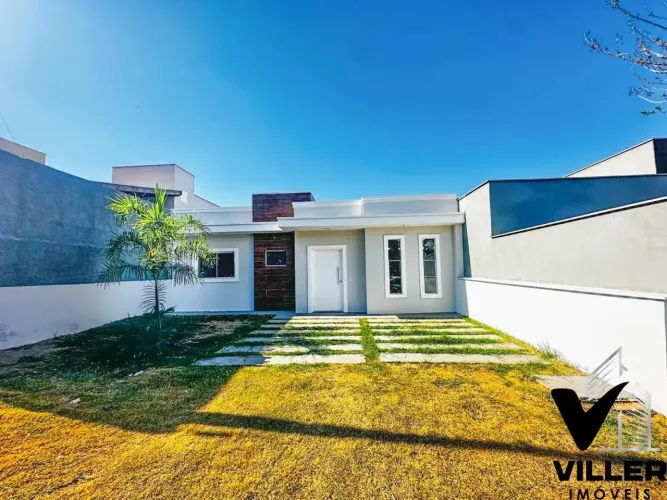 Casa Terrea com Aplo Quintal pronta para Morar na Cidade de Socorro SP