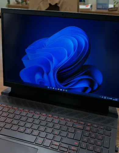 Dell G15 5530 RTX 3050 6GB | i5-13450HX | 16GB RAM | SSD NVMe 512GB e 256GB