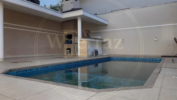 Sobrado para locação - 3 quartos, sendo 1 suíte com closet - quintal com área gourmet e pi