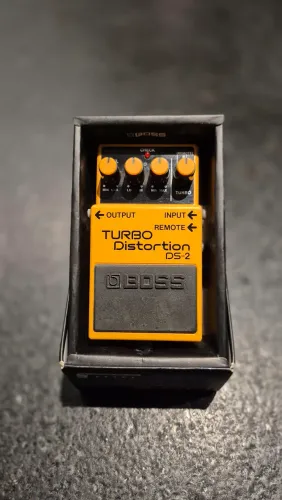 Boss DS-2 Turbo Distorcion 