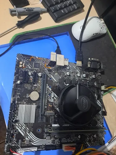 Placa mãe asus prime H410m-e