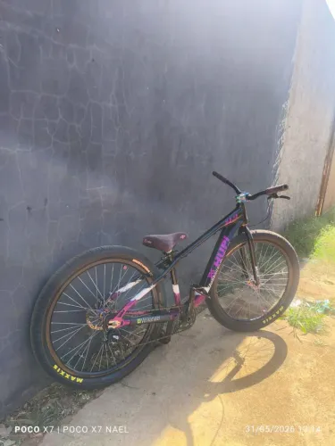 Vende se hupi naja nova