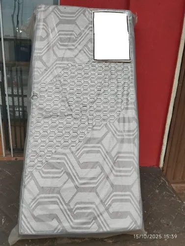 Cama Solteiro Premium espuma D-33 de 999,99 por 580,00