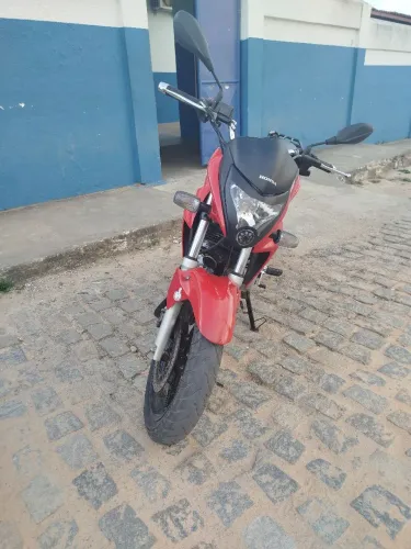 CB 300R 2015 Novíssima