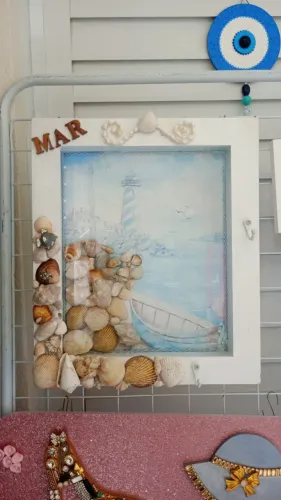 porta chave praiano feito com conchas