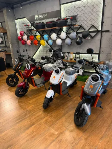 Scooter Elétrica UTwo - 1000 watts - Bashi