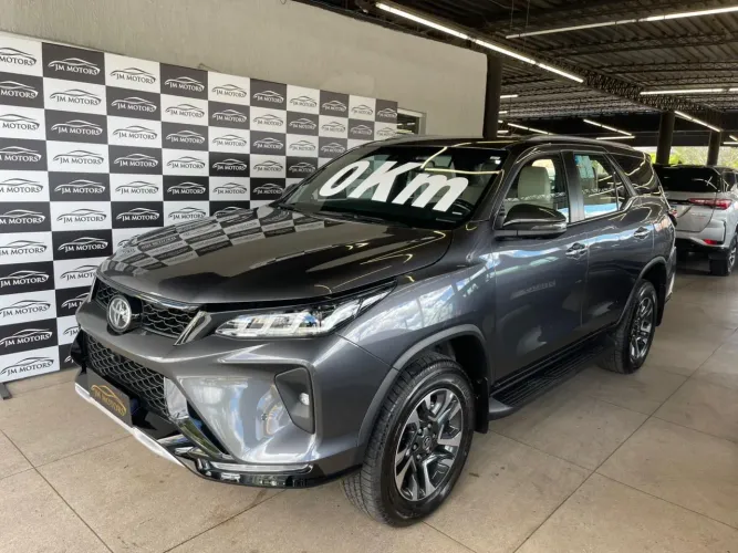 Toyota Hilux SW4 Diamond 2.8 TB 4X4 Die. Aut. 2026