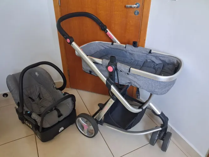Bebê conforto + carrinho Moisés + berço acoplado