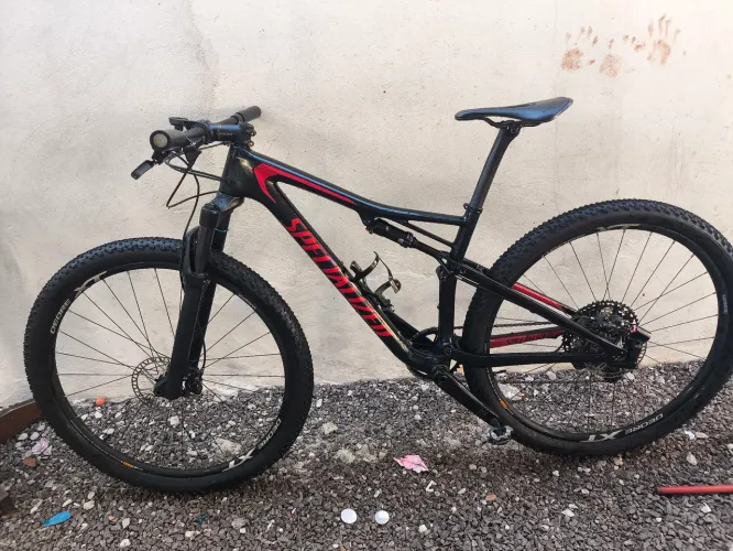 Specialized epic Full carbono