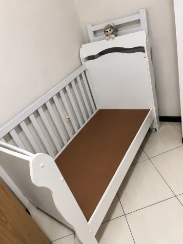 Cama