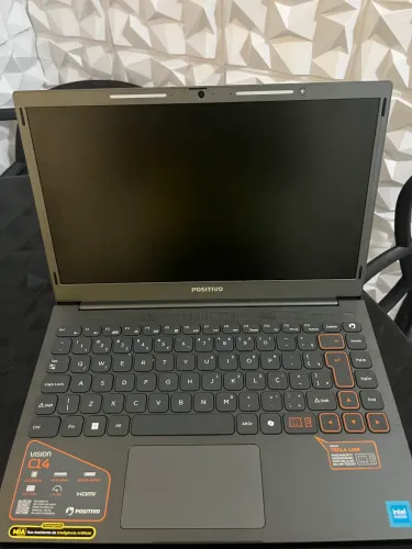 Notebook Intel Celeron Dual Core 4GB RAM 128GB eMMC Tela 14" HD Windows 11