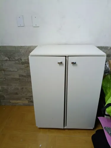 Vendo sapateira em ótimo estado