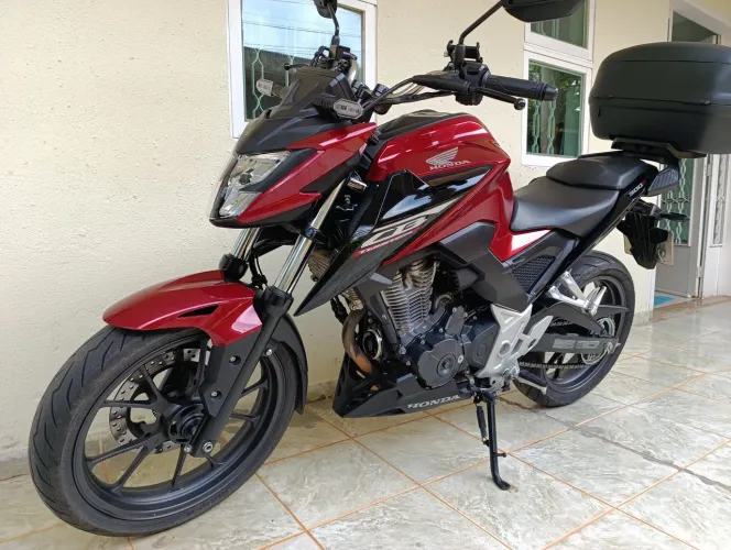 Cb 300f Twister 2025
