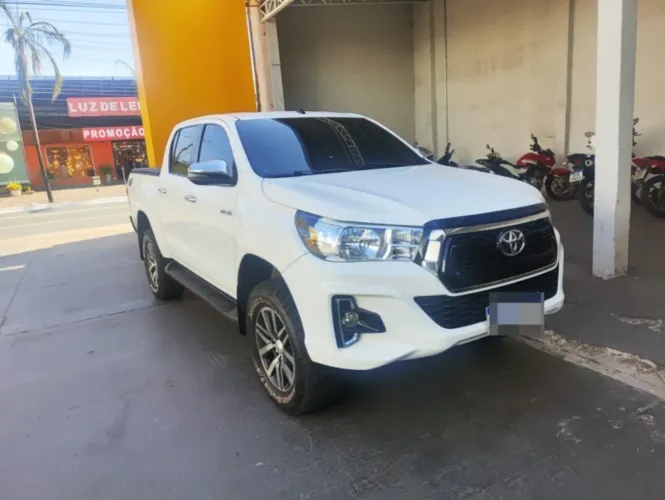 Toyota Hilux CD SRV 4X4 2.8 TDI Diesel Aut. 2020