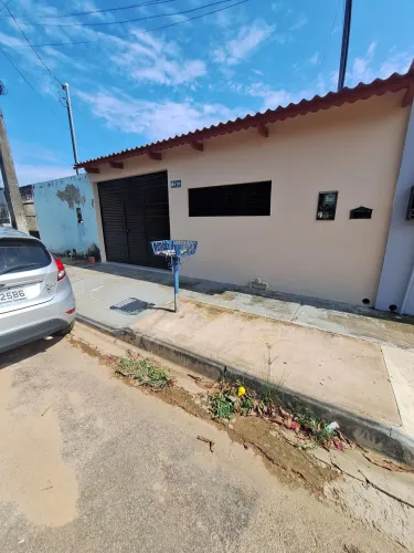 Casa no bonsucesso