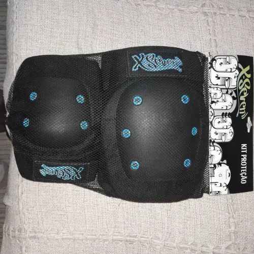 Kit proteção: joelheira, cotoveleira e punho.