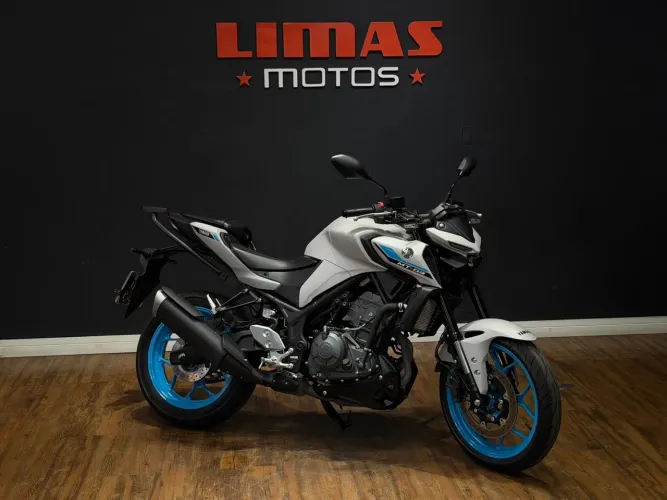 MT03 320 Cinza 2026 ABS - Apenas 3.400 KM.