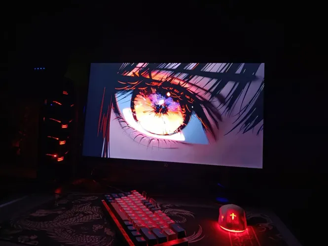 Monitor 240hz 27 polegadas praticamente novo!