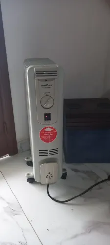 Aquecedor à óleo BRITÂNIA