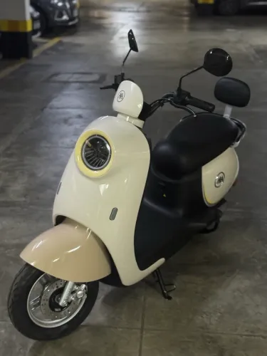 SCOOTER AIMA BLISS LUMA