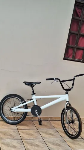 Vende-se bicicleta de passeio aro 20