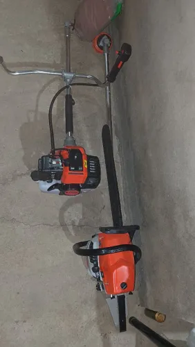 Vende se Motor serra e Roçadeira  STIHL seminovos.
