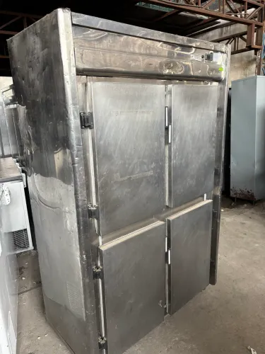 Geladeira de inox industrial 4 portas 