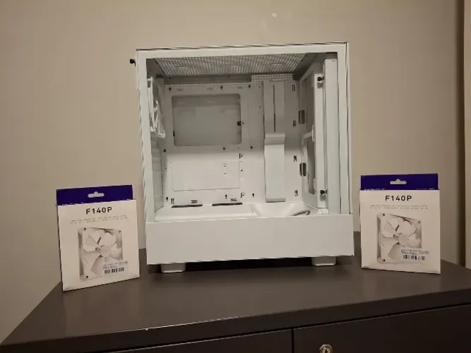 Gabinete Gamer NZXT H5 FLOW