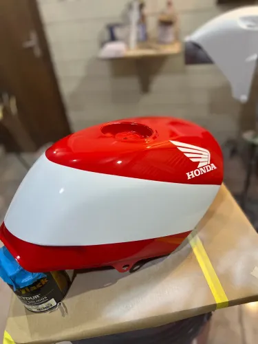 Pintura e restauração de motos