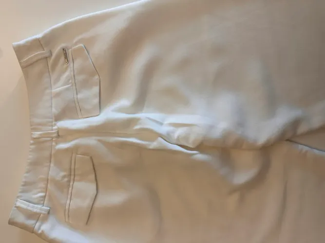 calça branca de alfaiataria colcci