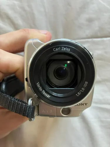 Filmadora Sony Handycam DCR-SR68