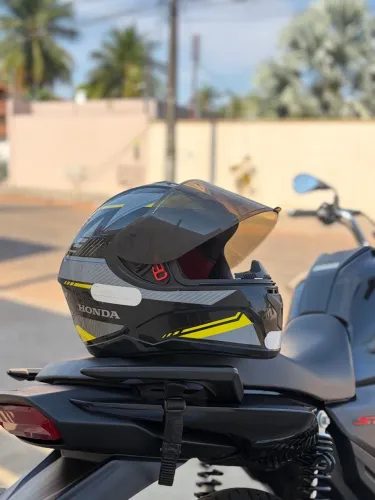 Capacete Honda
