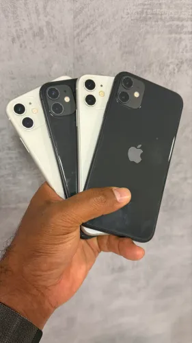 iPhone 11 64